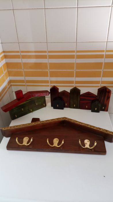 Cabide vivenda e chaveiros  com 5 gancho e 6 ganchos