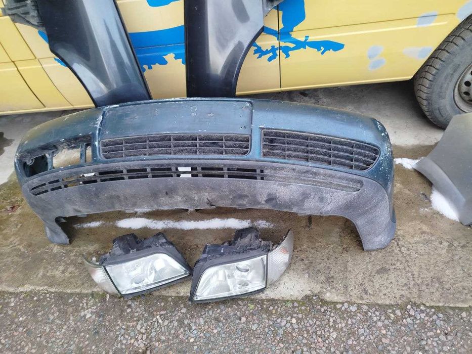 бампер Ауді А6 с4 бампер  передній