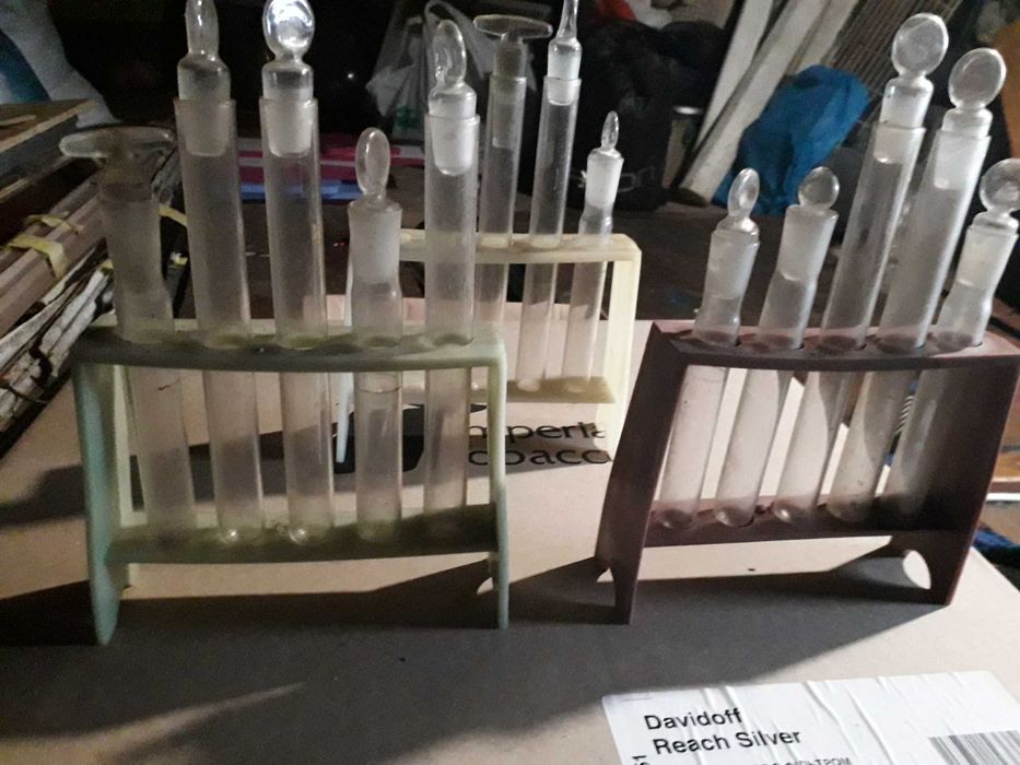 стеклянные-емкости