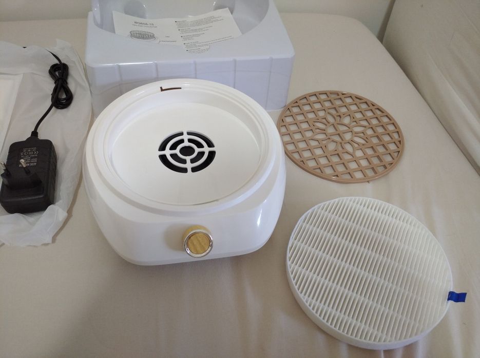 Aspirador de pó unhas