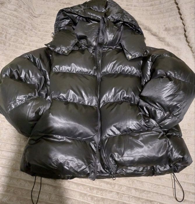 Стильний трендовий пуховик