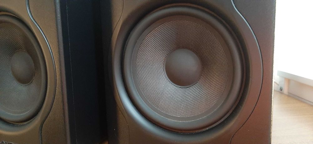 Monitores estudio activos Nearfield
M-Audio BX8 D3