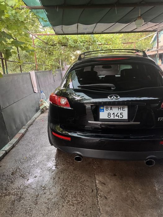 продаж infinity FX 35