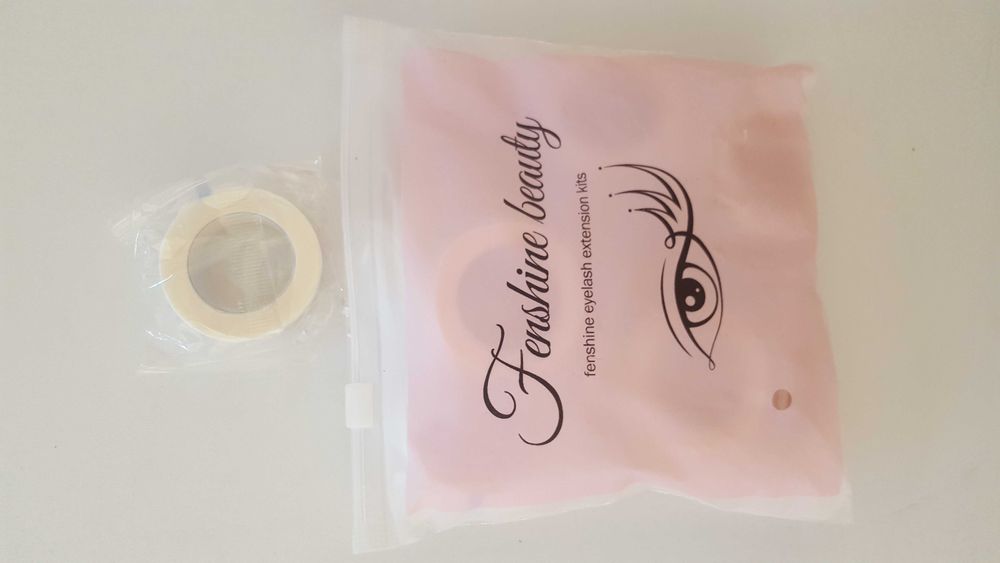 Принадлежности и материалы  для наращивания ресниц