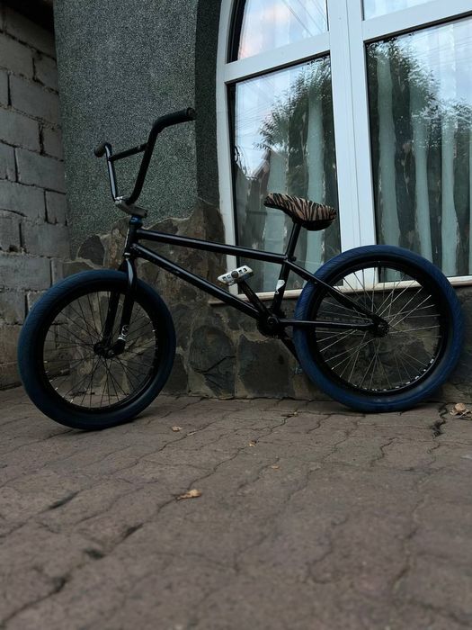 Продам кастом Bmx