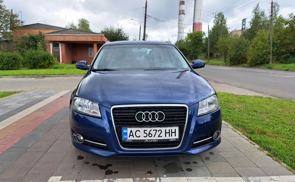 Автомобіль Ауді а3