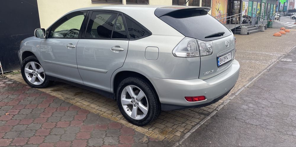 Lexus rx300 официал европа