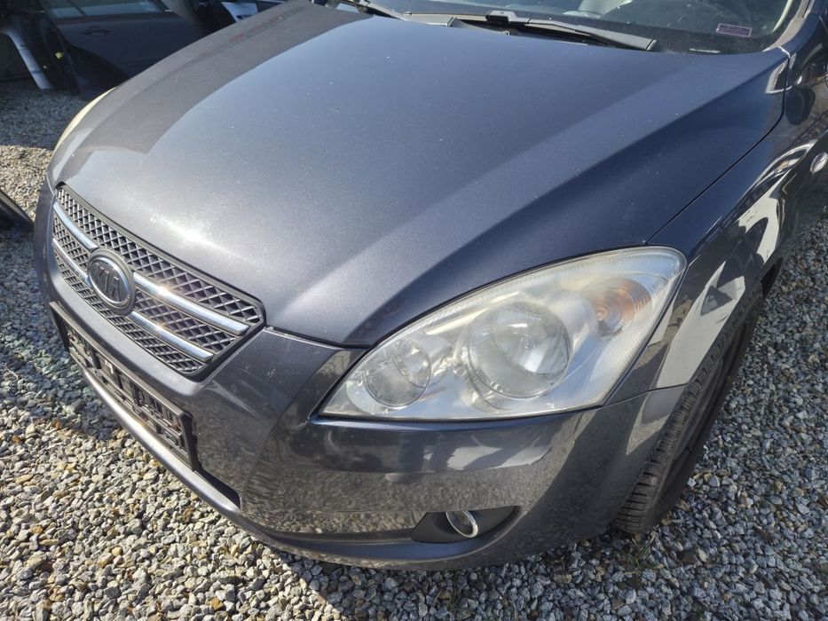 Lampy Przód Kia Ceed 1 Prawa i Lewa Wysyłka