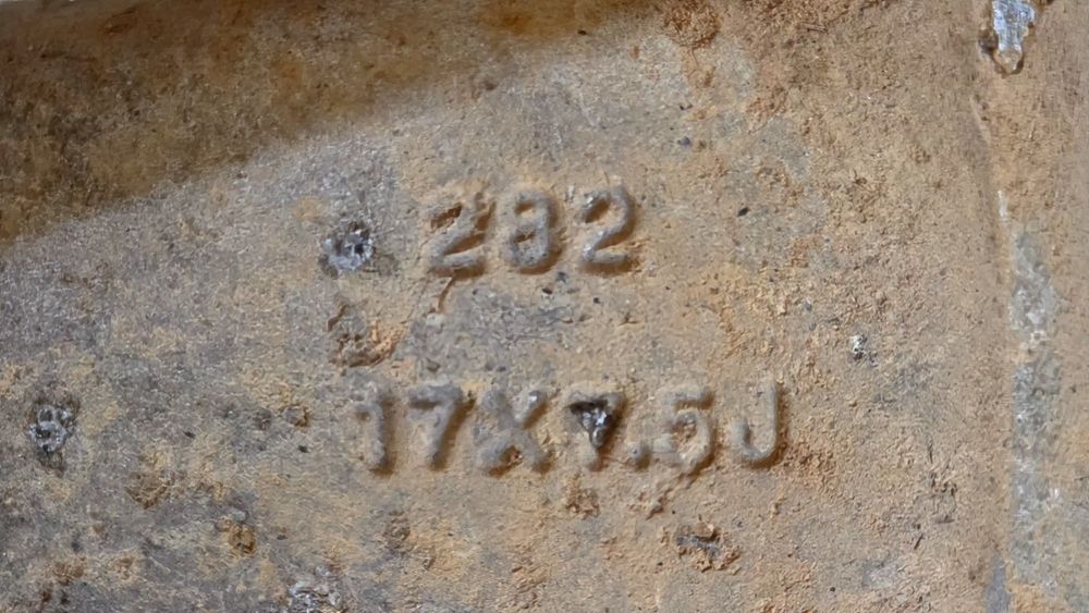Jantes furação japonesa 6x139,7; 17x7.5J; ET 25