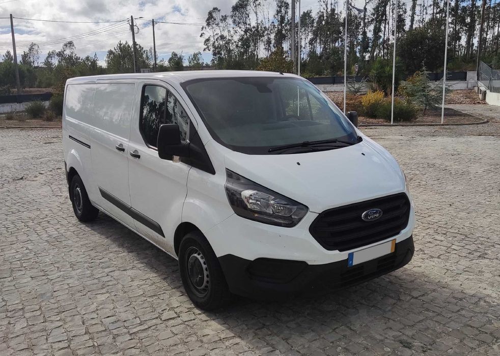Ford Transit - Carrinha Mercadorias com instalação Frigo