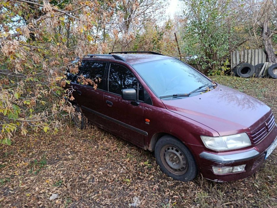 Минивен 7 мест Митсубиси