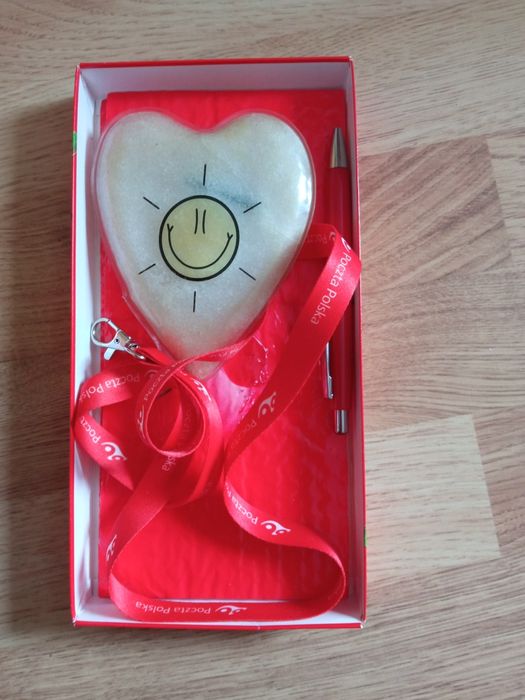 Kompres rozgrzewacz żelowy ogrzewacz do rąk serduszko długopis i smycz