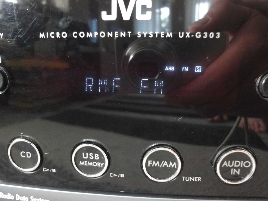 jvc-zepsuty dyktafon,reszta sprawna