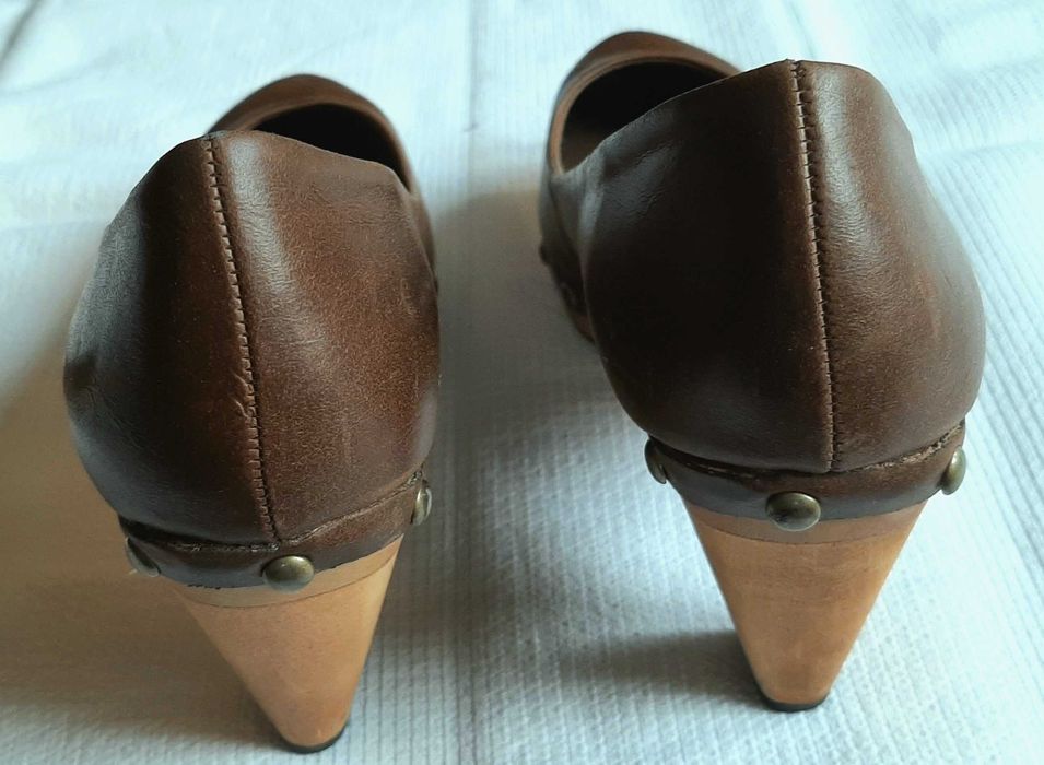 Sapatos Pele n39 Stradivarius