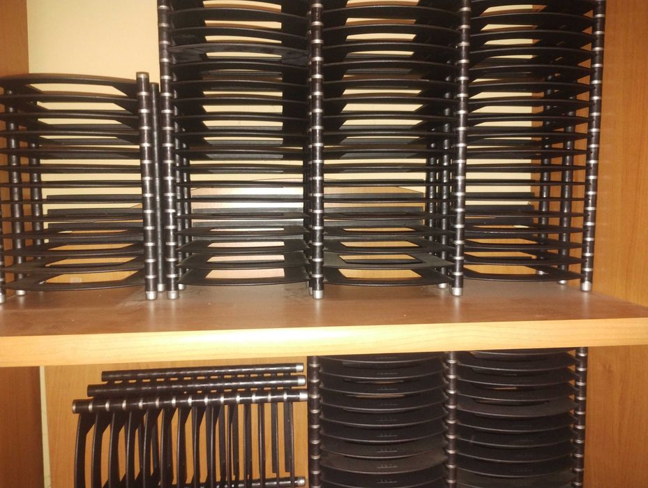 STOJAKI na 20 płyt CD Modułowe duża ilość