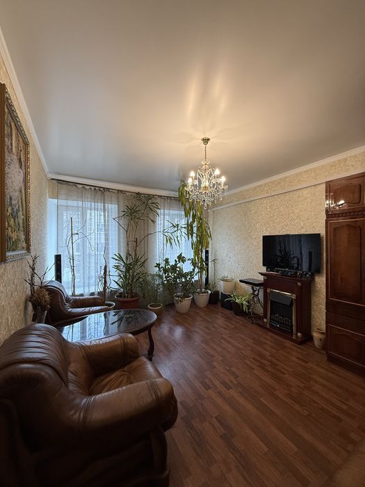 Сдам на долгосрочно 3-х комн.квартиру Екатерининская/ Троицкая