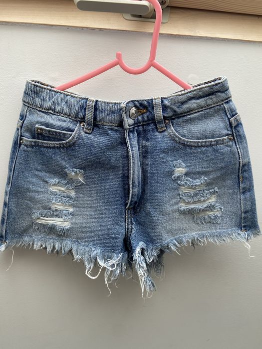 Nowe Spodenki jeansowe Cropp xxs