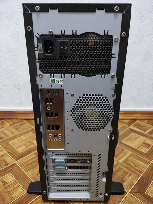 Компьютер (P5K-PRO,Xeon x5460, 6Gb,GTX 650Ti,HDD750Gb+SSD120Gb)