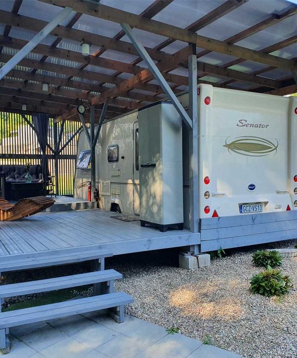 Kemping Bailey 4 osobowy, zadaszenie zabudowa  taras strefa wypoczynku