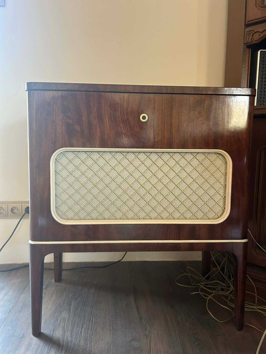 Radiola AGA po kompleksowej renowacji