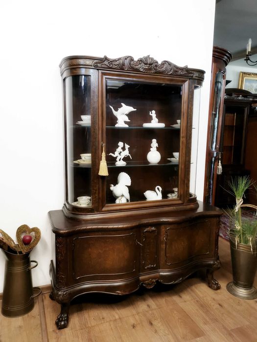 Witryna serwantka na łapach antyk 749/2025