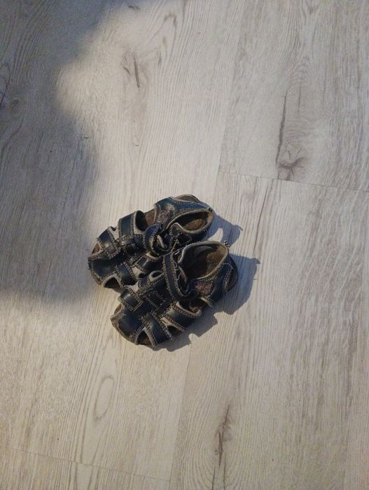 Sandały r 23 za darmo buciki