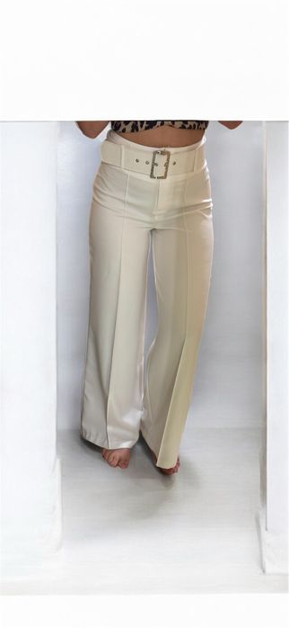 Білі штани палаццо