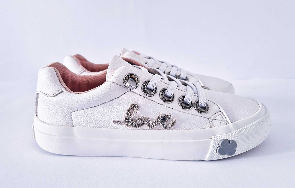 Białe skórzane sneakersy trampki Go4it 28