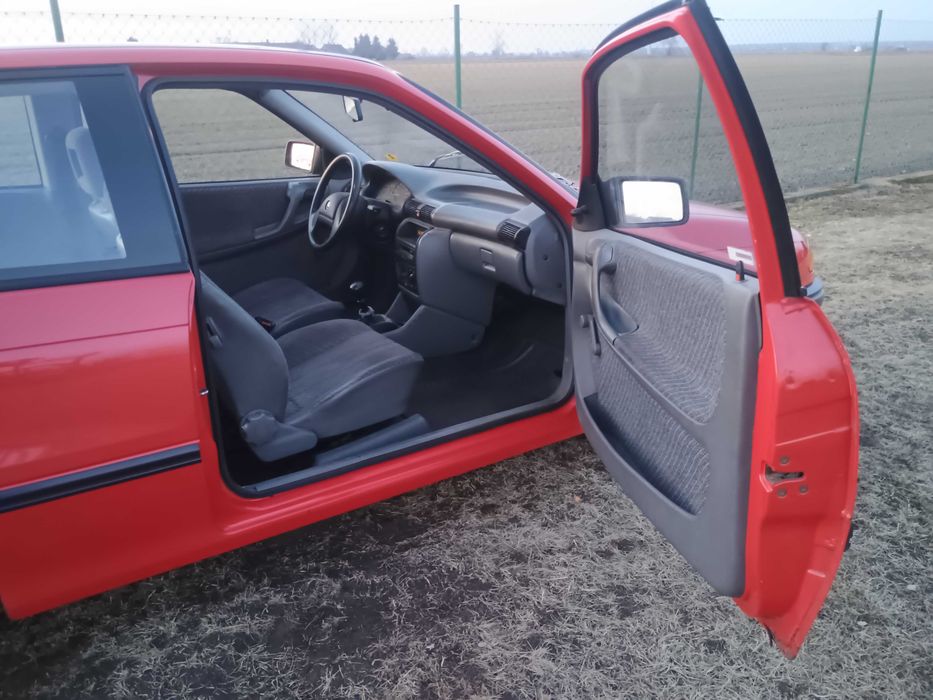 Opel Astra F 1994r 1,7D 57KM Wspomaganie Hak
