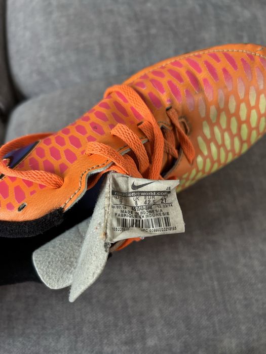 Korki Nike Magista Pomarańczowe 42,5