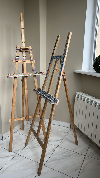 Оренда мольбертів