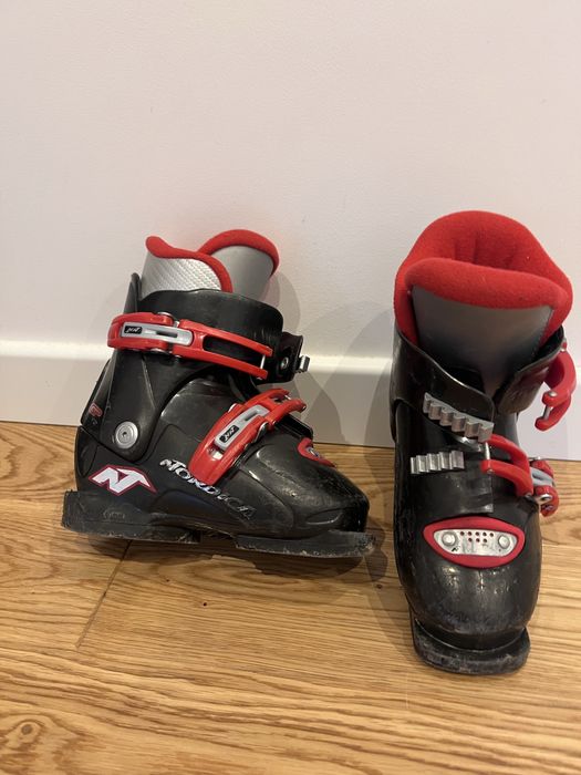 Buty narciarskie 17,5 nordica