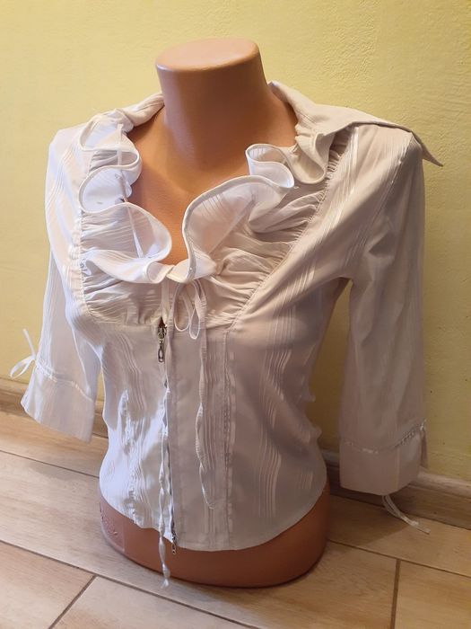 Блуза біла нарядна блузка