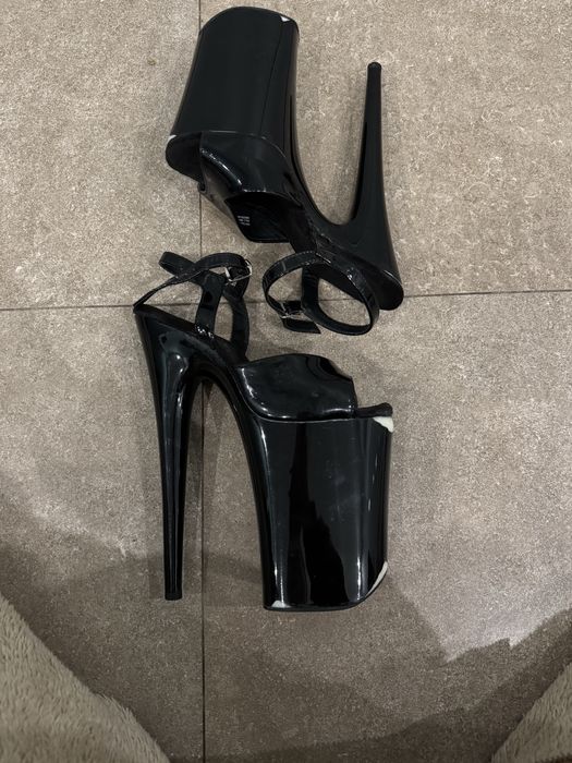 Босоніжки четвірки Pleaser чорні лакові, розмір 8