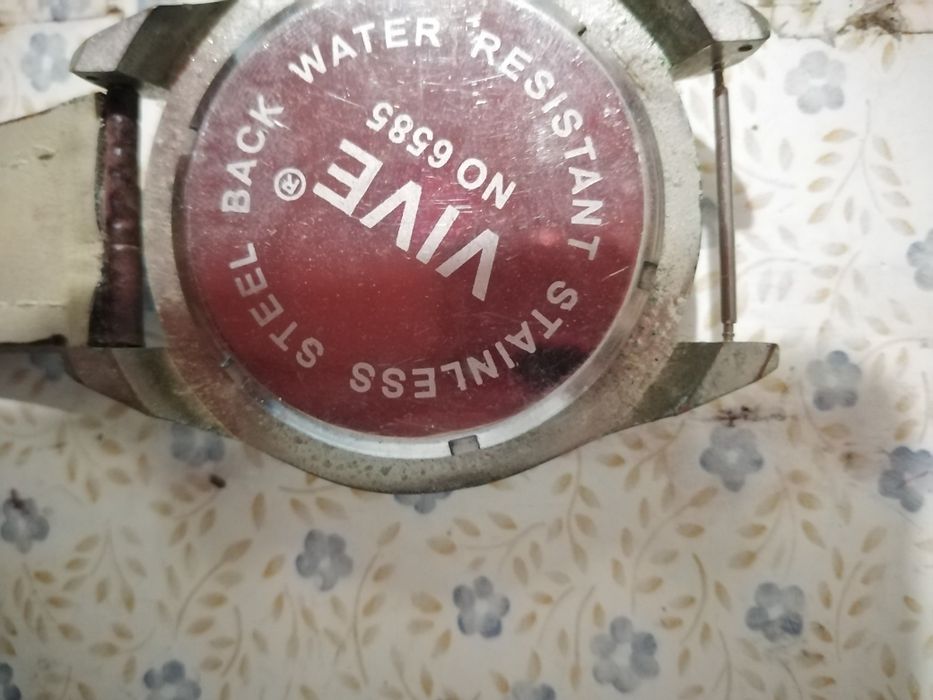 Vendo o relógio para homem com bom