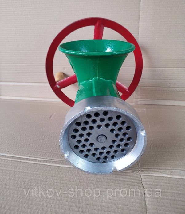 Мясорубка чугунная 32, мясорубка промишленная с шкивом под мотор 32