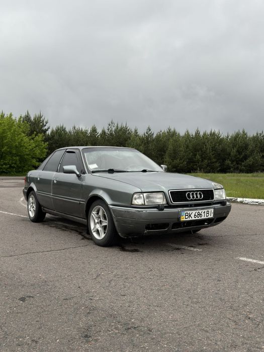 Ауді 80б4 2.0 бензин