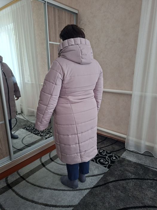 Тепла зимова куртка