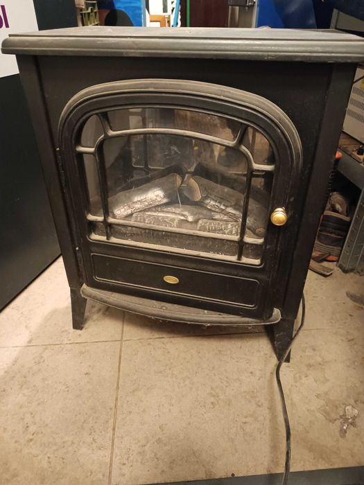 piecyk elektryczny kominek koza grzejnik