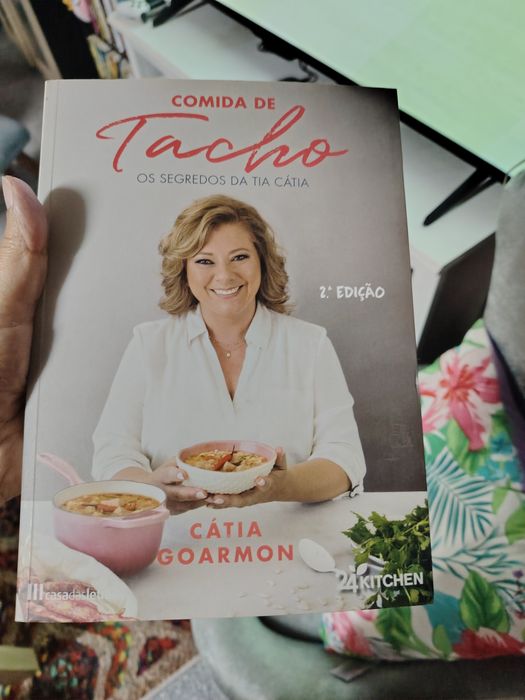 Livro "comida de tacho"