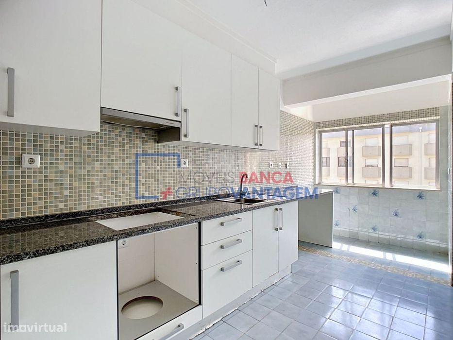 Apartamento T2  Rio de Mouro, Sintra