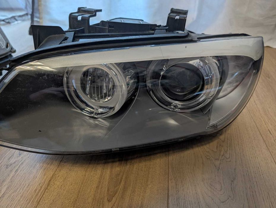 Lewy  Reflektor / Lampa SKRĘTNA E92 LCI