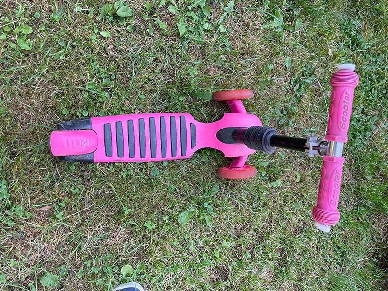 Hulajnoga różowa Scooter
