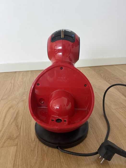 máquina de café nescafé.