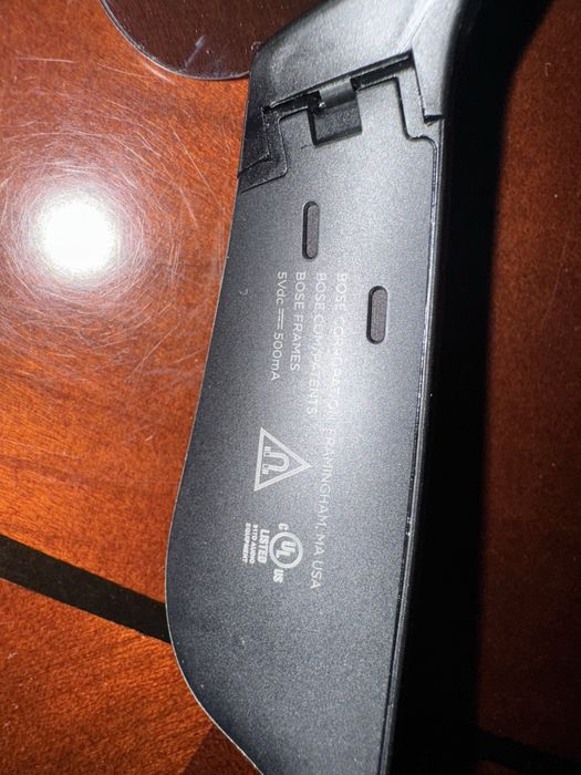 Bose Frames Tempo — музичні окуляри у стані нових!