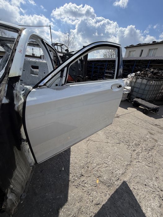 Drzwi BMW G12 A96 przód lewe prawe BMW G11 Seria 7 przednie