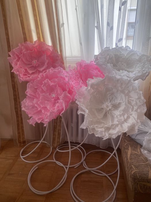 Kwiaty giga xxl dekoracja slubna