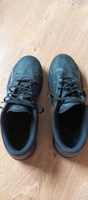 Buty do piłki nożnej Puma Ultra Play TT rozmiar 42