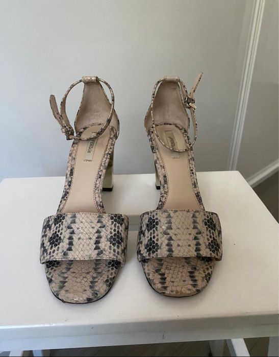 Sapatos senhora Uterque