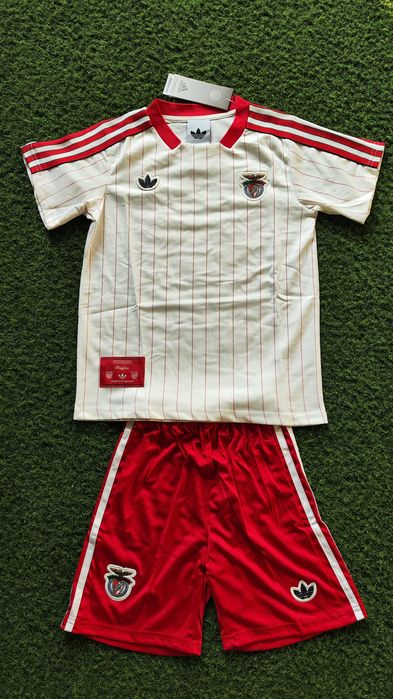 Conjunto infantil retro Benfica